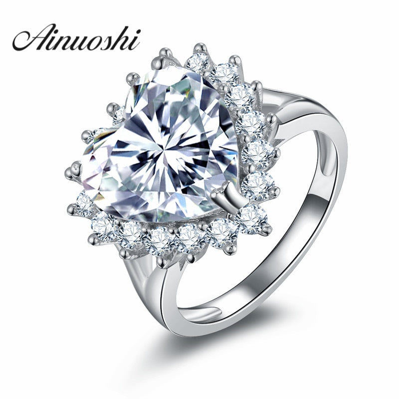Unique Design 925 Sterling Silver Heart Cut Wedding Rings for Women