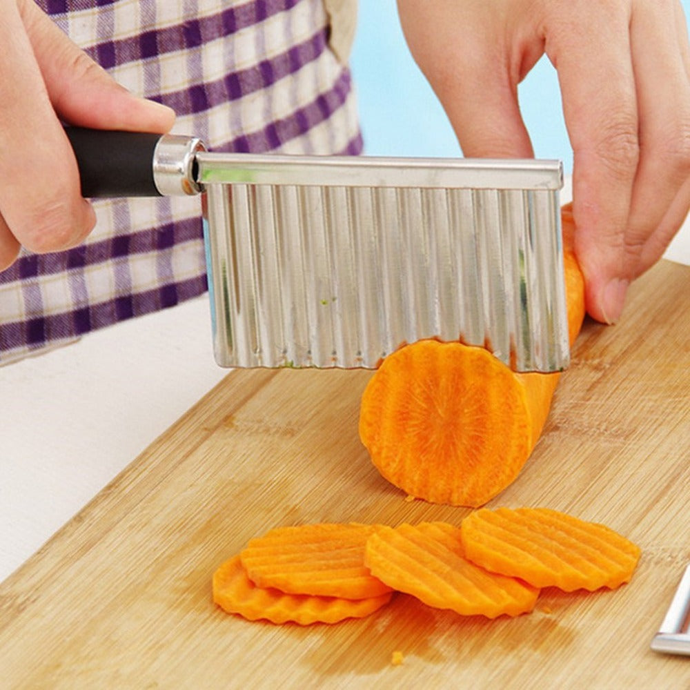 Wavy Vegetable Cutter