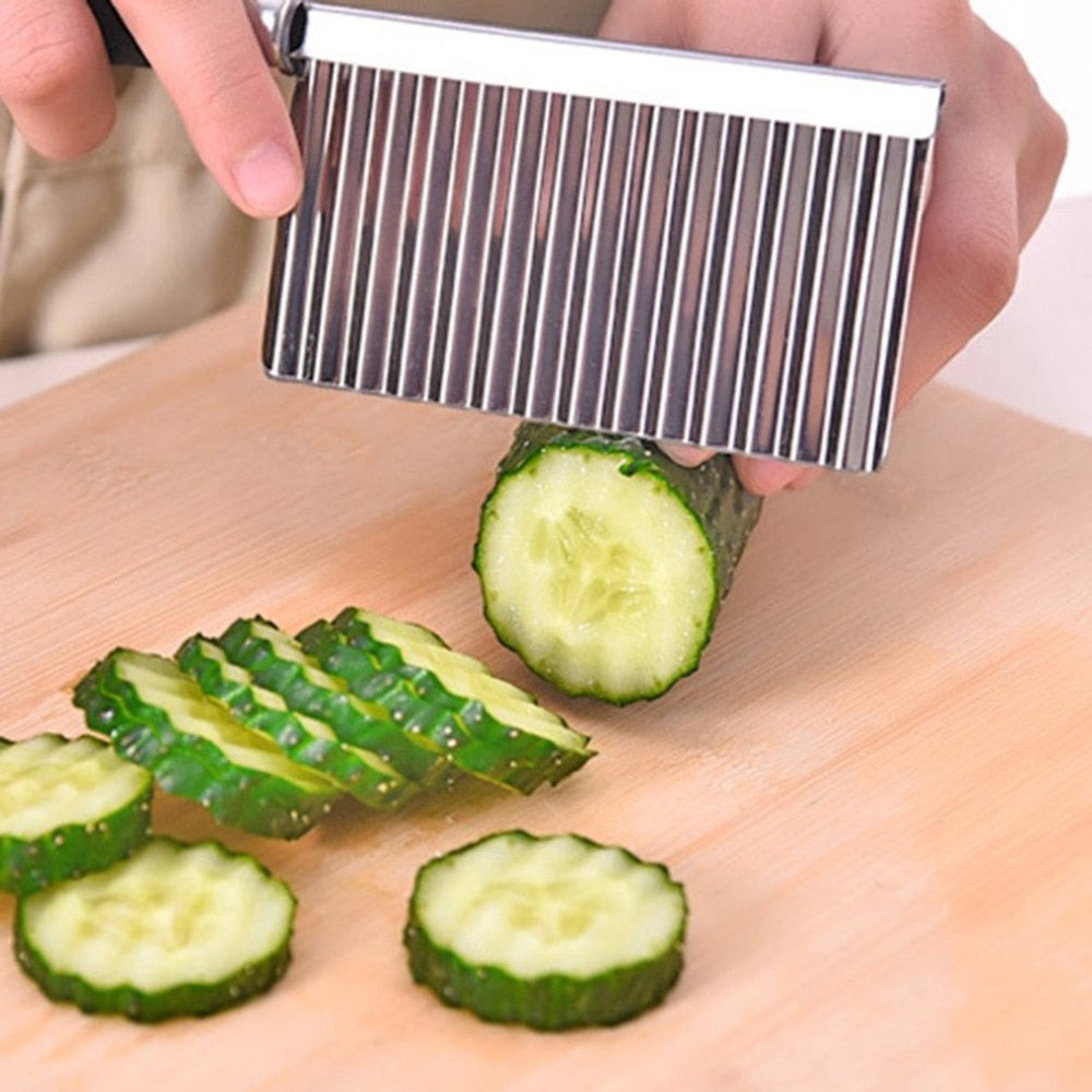 Wavy Vegetable Cutter