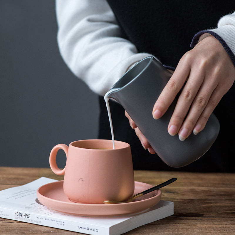 Porcelain Minimalism Milk Jug