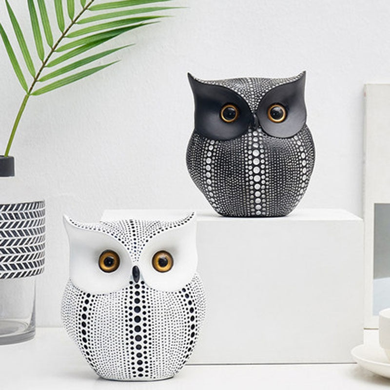 Nordic Style Minimalist Craft White Black Owls Figurines