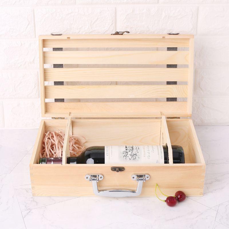 Caja de madera antigua para botellas de vino